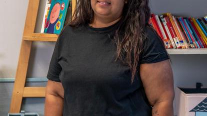 Karol Layn Naranjo, madre usuaria de los Espacios de Crecimiento 3-6 de CaixaProinfancia.