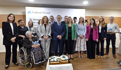 Foto de familia durante el acto de celebración del vigésimo aniversario del Espacio Fundación "la Caixa" Murcia.