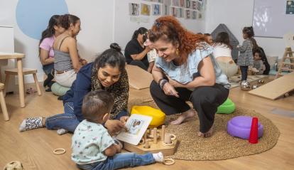  CaixaProinfancia crea una red de espacios 0-3 para familias en situación de pobreza.