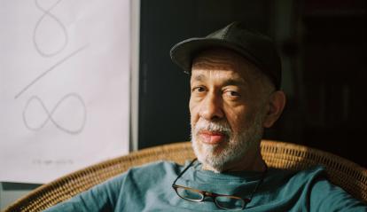 Cildo Meireles, protagonista de Cruzeiro do Sul, de Tiago Hespanha.