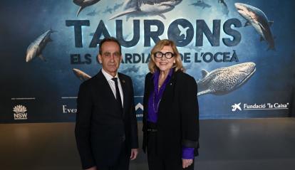 Valentí Farràs, director de CosmoCaixa, amb Kim McKay, directora i CEO de l'Australian Museum.