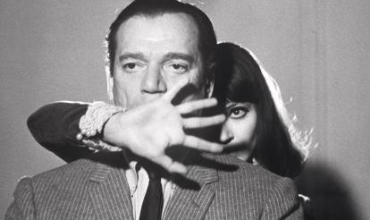 Eddie Constantine y Anna Karina en Lemmy contra Alphaville, 1966.