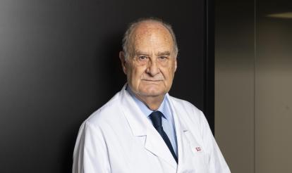 Portrait of Dr. Miquel Casas, Honorary Professor of Psychiatry at the Universitat Autònoma de Barcelona and director of the SJD MIND Schools programme at the Hospital Sant Joan de Déu in Barcelona.