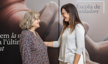 Desde 2018, la Escuela de Cuidadores ha organizado más de 2.000 talleres, atendiendo a casi 8.000 personas.