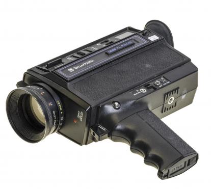 Cámara de cine Super-8 de Bell & Howell . 1978. Salamanca, Filmoteca de Castilla y León.