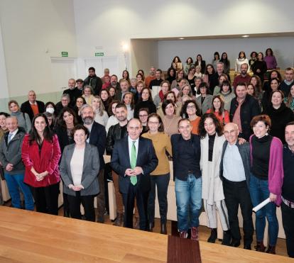 La resolución de las Convocatorias de Proyectos Sociales Galicia 2022 ha sido presentada en el Auditorio Xosé Neira Vilas de la Cidade de Cultura de Santiago de Compostela.