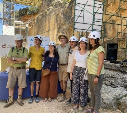 La Fundación Atapuerca y la Fundación ”la Caixa” han presentado su programa inclusivo para menores en riesgo de exclusión en el yacimiento de la Sierra de Atapuerca.