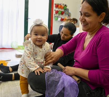 Los Espacios Familiares 0-3 de CaixaProinfancia atienden ya a 1.500 familias.