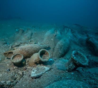 Imatges del jaciment de les Formigues I.