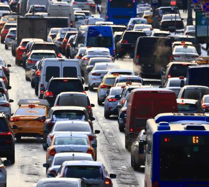 Densidad del tráfico en plena hora punta.