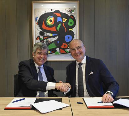 Josep Maria Coronas, Managing Director of ”la Caixa” Foundation and Peter Simon, CEO of the World Savings and Retail Banking Institute.