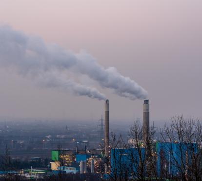 Centrales térmicas en una zona residencial de una ciudad alemana.