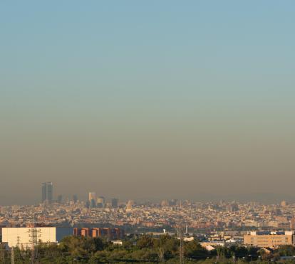 Cuanto mayor es la pobreza, mayor la vulnerabilidad a la contaminación del aire.