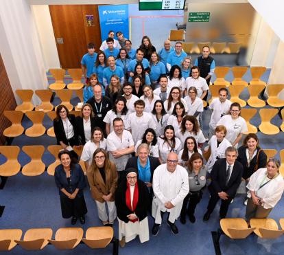 Foto de familia de la iniciativa «Invulnerables con visión». 