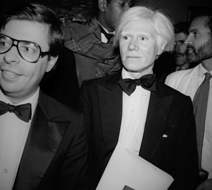 «Warhol-Vijande: Más que pistolas, cuchillos y cruces» dirigit per Sebastián Galán.