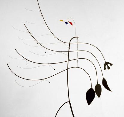 Alexander Calder, Four Leaves and Three Petals [Quatre fulles i tres pètals], 1939. Centre Pompidou, Paris Musée national d’art moderne – Centre de Création Industrielle.