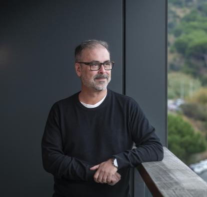 Roger Paredes, Jefe del Servicio de Enfermedades Infecciosas del Hospital Germans Trias i Pujol e investigador principal del Grupo de Genómica Microbiana de IrsiCaixa. 