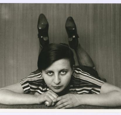 Gertrud Arndt. Self-Portrait in the Studio, Bauhaus Dessau,1926.