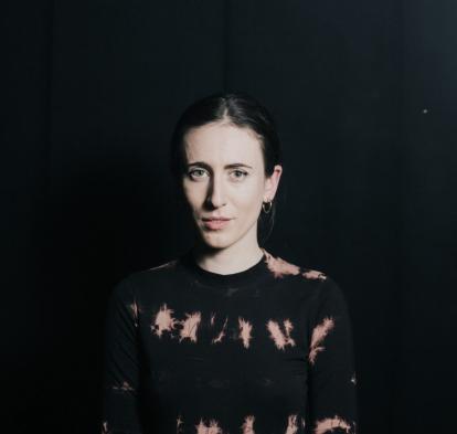 Retrat de Clara Aguilar, artista sonora.