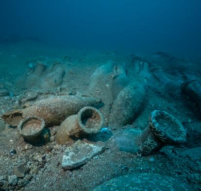 Imatges del jaciment de les Formigues I.