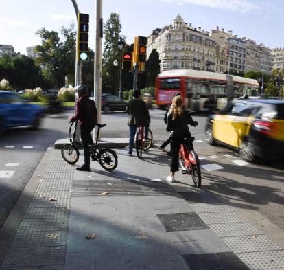 Circulació de vehicles a la ciutat de Barcelona.