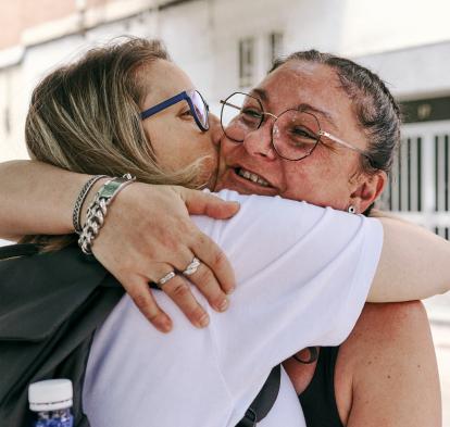 Gracias a La Morada Housing First, un programa de la asociación AIRES impulsado por las Convocatorias de proyectos sociales de la Fundación ”la Caixa”, Ana logró volver a tener un techo. 