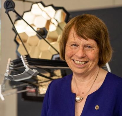 Ewine Fleur van Dishoeck, astrónoma, química, profesora de Astrofísica atómica y molecular en el Observatorio de Leiden y presidenta electa de la Unión Astronómica Internacional.