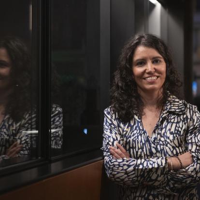 María Angustias Salmerón: «Si necesitas que tu hijo lleve un móvil para comprar el pan, es mejor que no lo dejes»