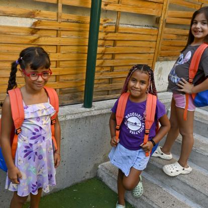 Més de 20.000 infants en situació de vulnerabilitat a Catalunya reben suport de CaixaProinfància per afrontar el nou curs