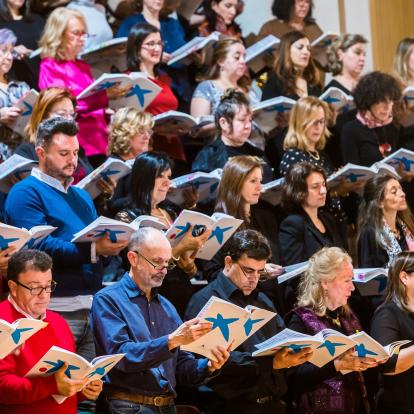 Más de 200 cantantes aficionados de Cáceres y Badajoz cantan Grandes Coros de Ópera