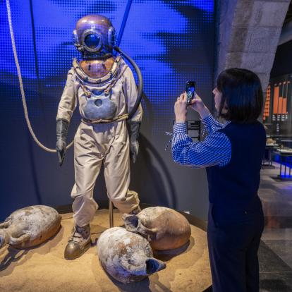 CaixaForum Girona se sumerge hasta el fondo marino para descubrir recuerdos fascinantes del pasado