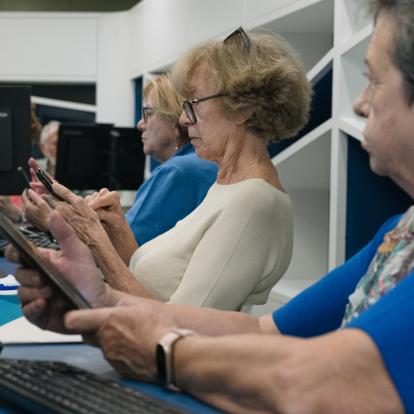 Competencias Digitales +60: cuando la tecnología impulsa la autonomía