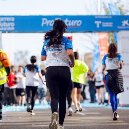 ProFuturo pren el protagonisme social dins del Movistar Madrid Medio Maratón 2026