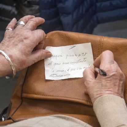 Persones grans davant del dol: escoltar per cuidar
