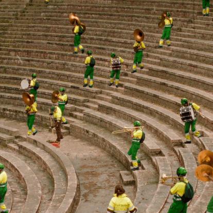 50 años del Grec, La Gran Pantalla y el arte explicado por la ciencia, protagonistas del verano de CaixaForum+