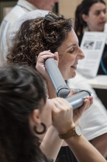 Imagen de una participante en el taller «El susurro literario».
