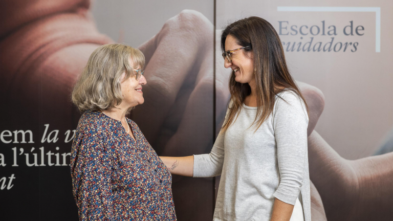 Des del 2018 l'Escola de Cuidadors ha organitzat més de 2.000 tallers, atenent gairebé 8.000 persones.