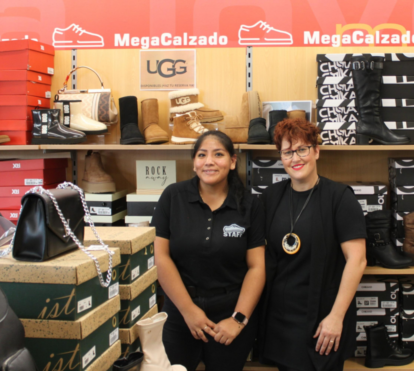 Lourdes Andia, beneficiària del programa Incorpora, amb Maite Lacalle, RR.HH. de Megacalzado