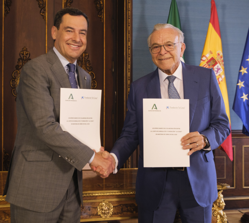 El presidente de la Junta de Andalucía, Juan Manuel Moreno, y el presidente de la Fundación ”la Caixa”, Isidro Fainé, han firmado en Sevilla el acuerdo marco que recoge la colaboración entre ambas instituciones en materia social, científica, educativa y cultural.